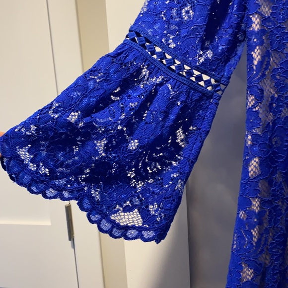 Eliza J dress, royal blue with cream lining. Beautiful lace detail - Picture 4 of 5